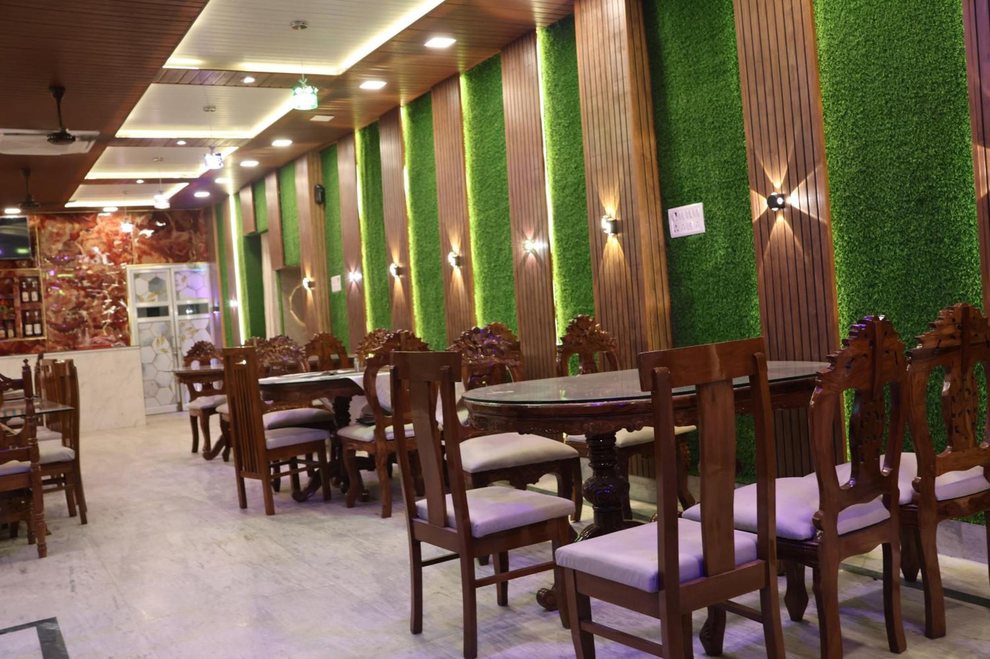 Hotel Maharaja Palace Bhagalpur Exterior photo