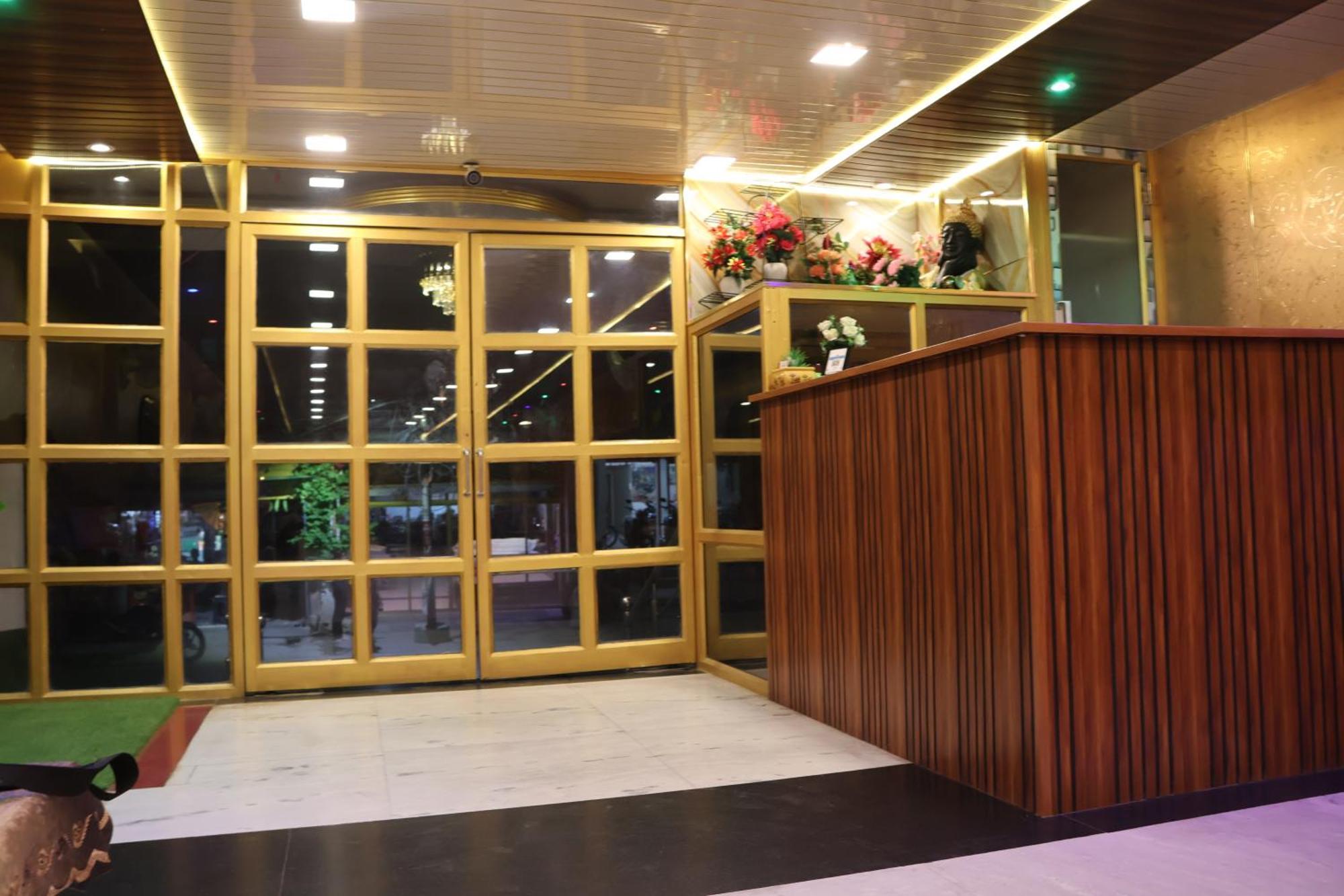 Hotel Maharaja Palace Bhagalpur Exterior photo